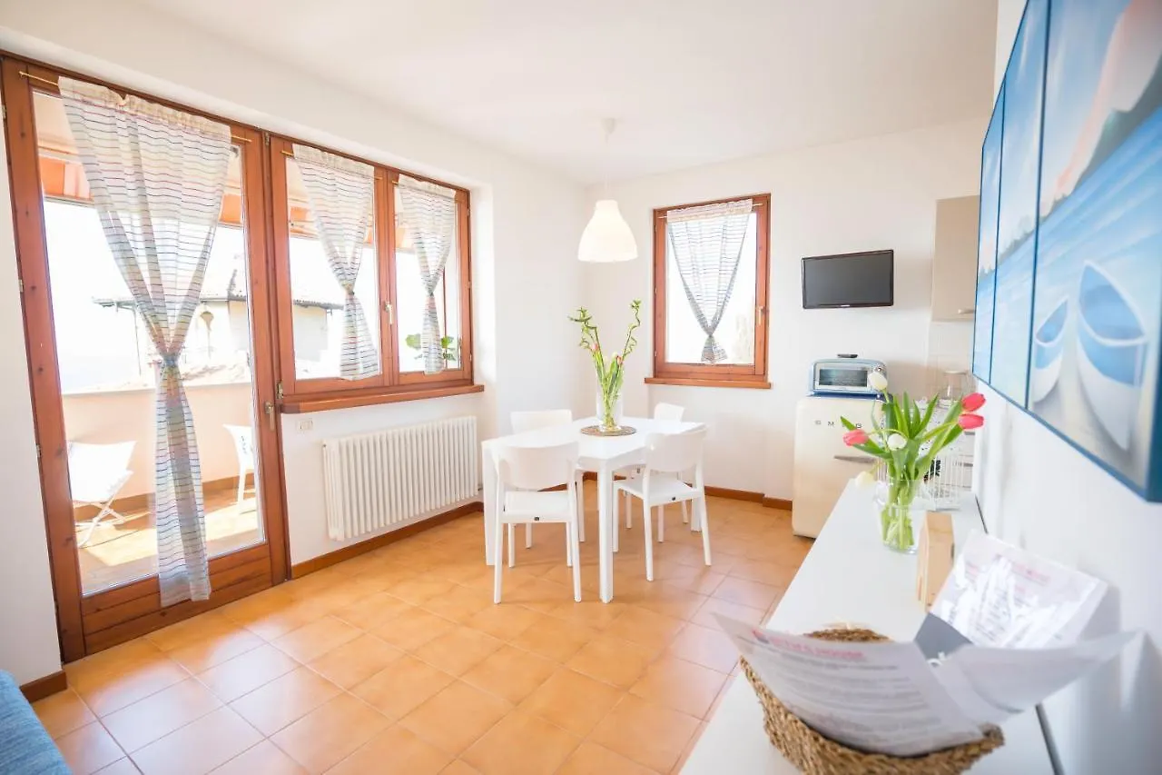 Le Vele Beth'S House Apartment Brenzone sul Garda Italy