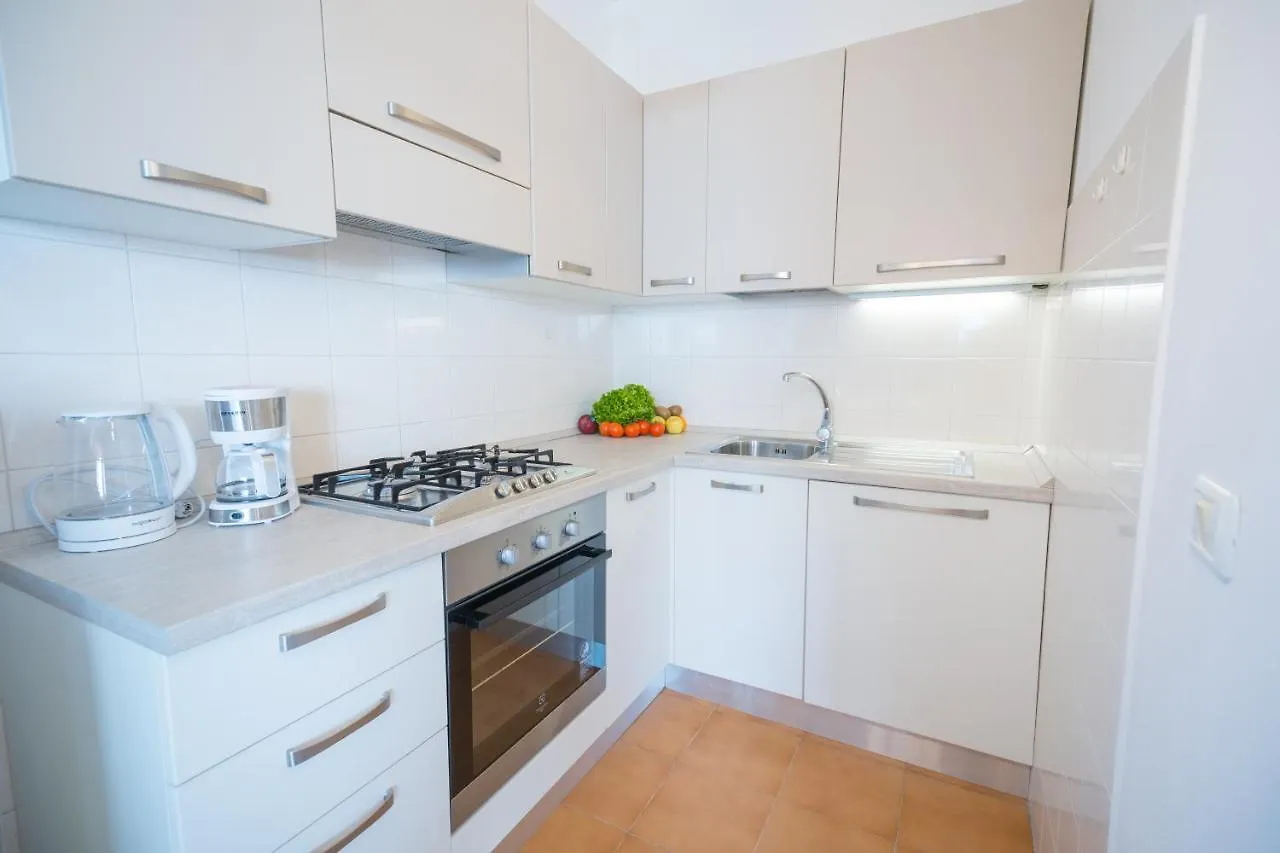 Le Vele Beth'S House Apartment Brenzone sul Garda Italy